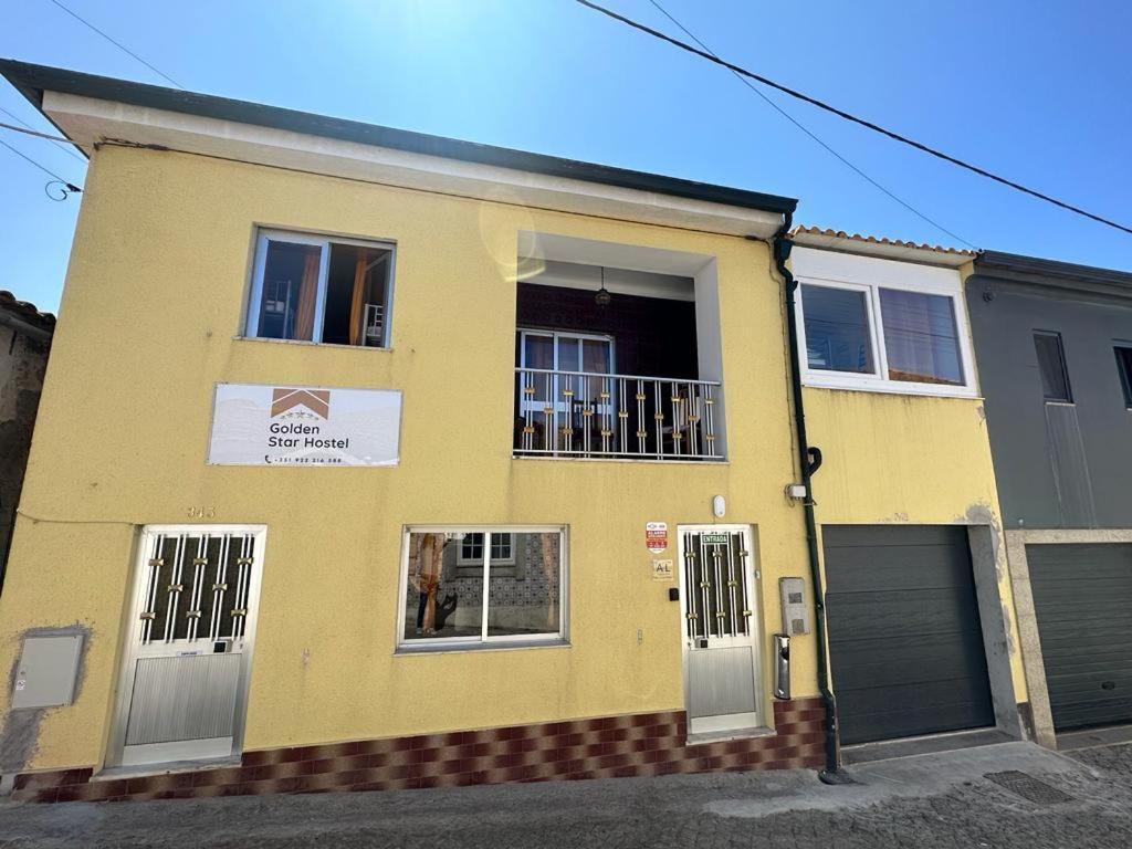 Hostel Golden Star Gião Esterno foto